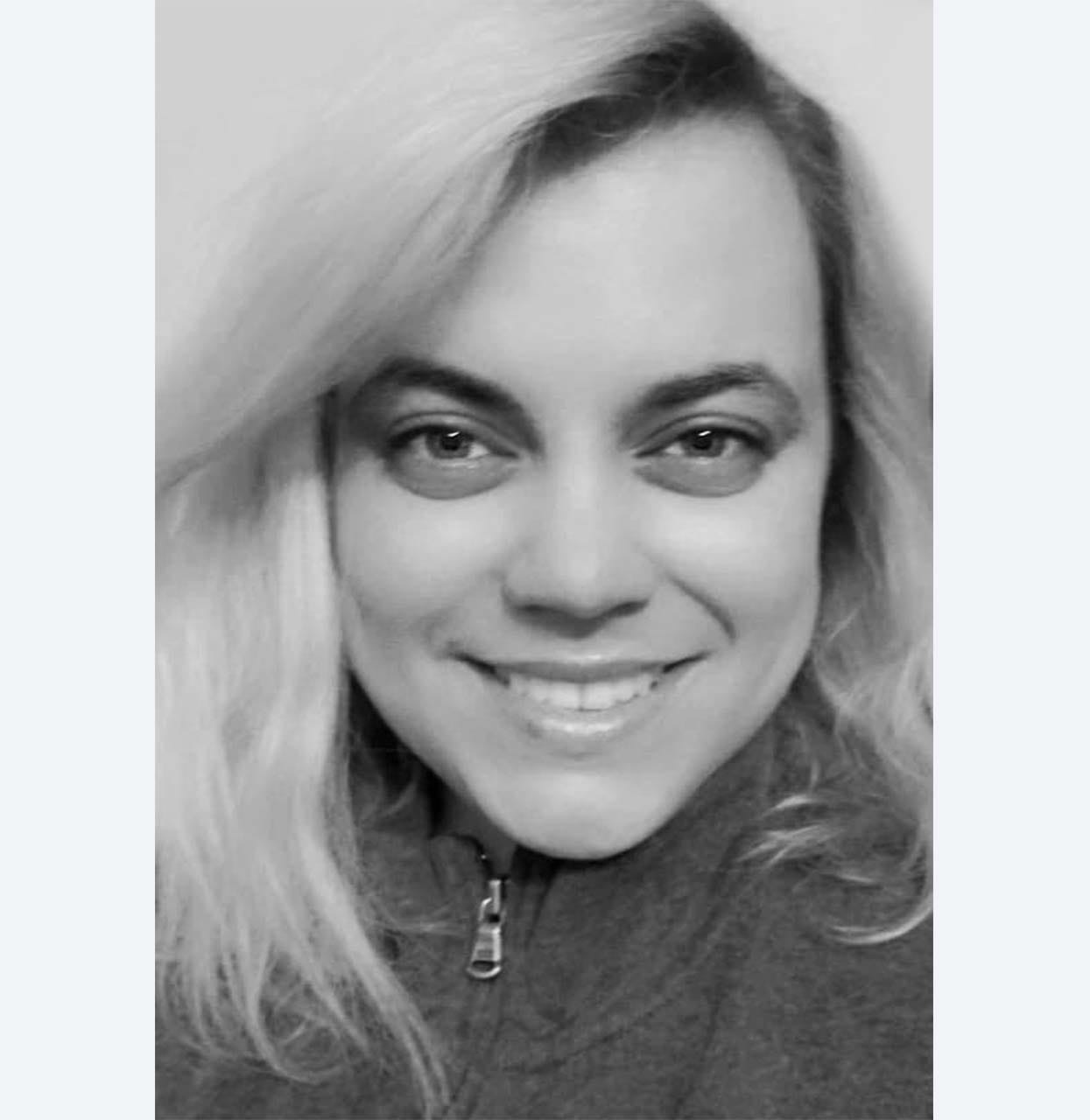 Instructor Sara Pearsell